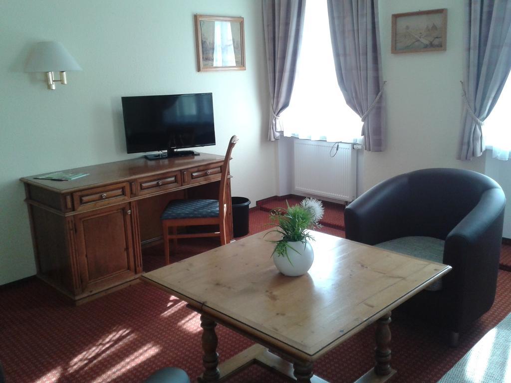 Garni-Hotel Zum Alten Ratskeller Vetschau Room photo